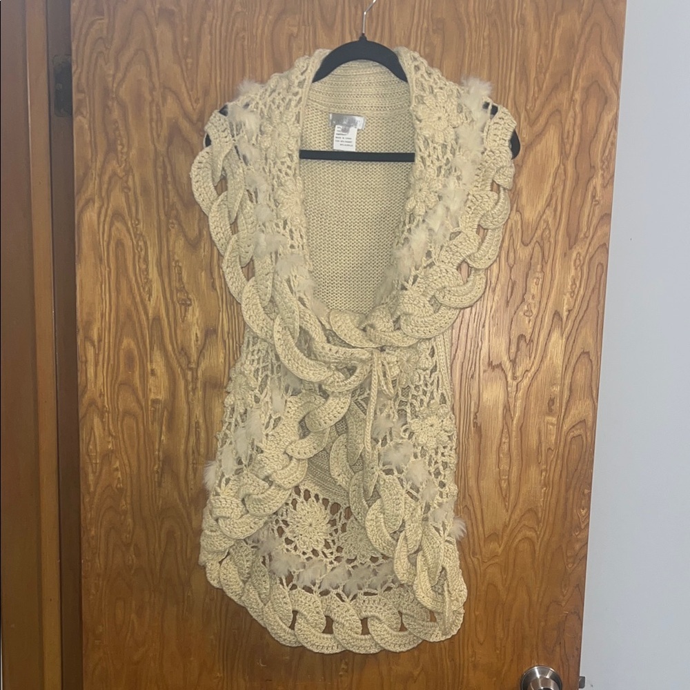 Solitaire NWOT Elegant Cream Crochet Women's Sweater size Large